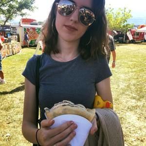 Meet your Posher, Tara